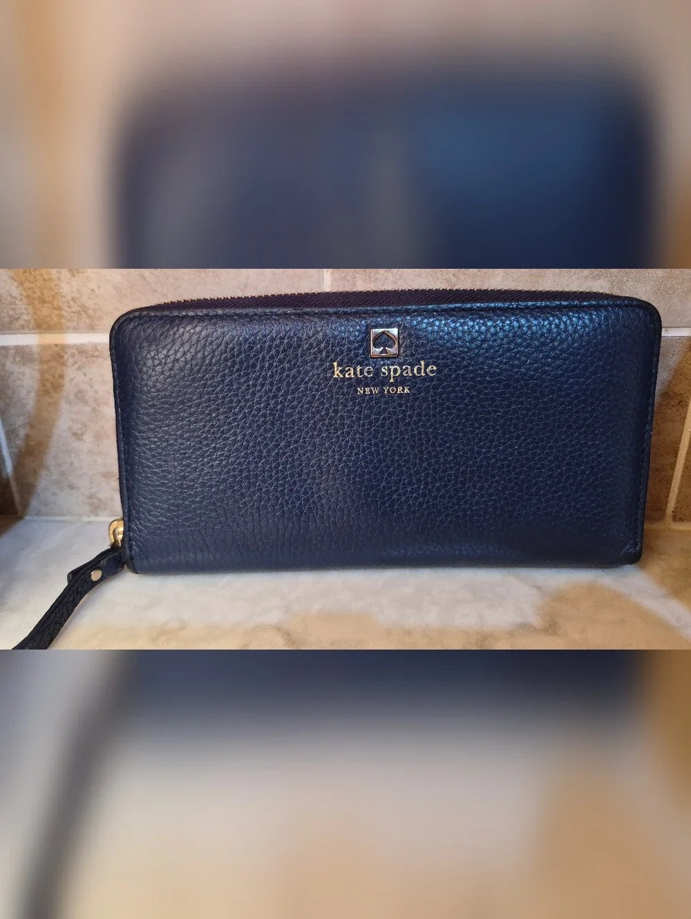 Kate Spade New York Staci Wallet in Navy Blue Pebbled Leather